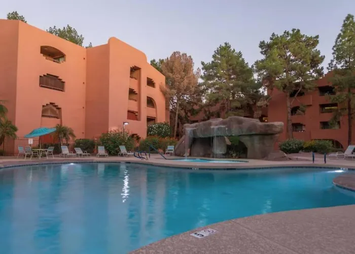 Cozy In A Gated Community With Pool Access Phoenix