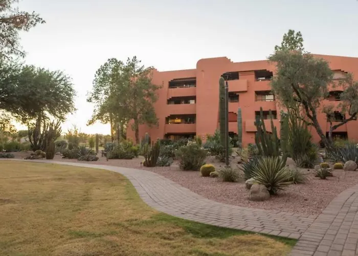 Cozy In A Gated Community With Pool Access Holiday home *