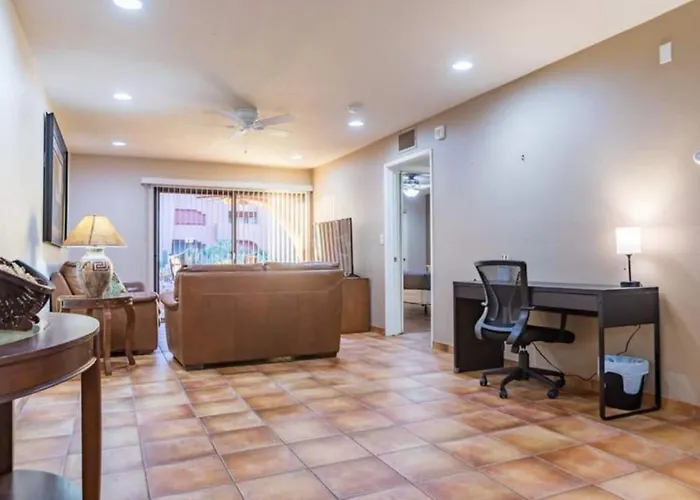 Cozy In A Gated Community With Pool Access Phoenix