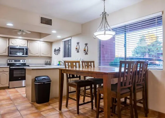 Holiday home Cozy In A Gated Community With Pool Access *